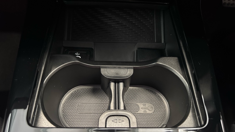 Mercedes-AMG A-Class A35 4Matic Touring Edition 5dr Auto Petrol Hatchback - Image 34