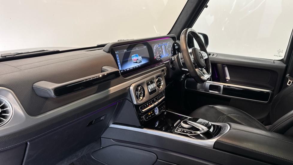 Mercedes-AMG G-Class G63 5dr 9G-Tronic Petrol Station Wagon - Image 9