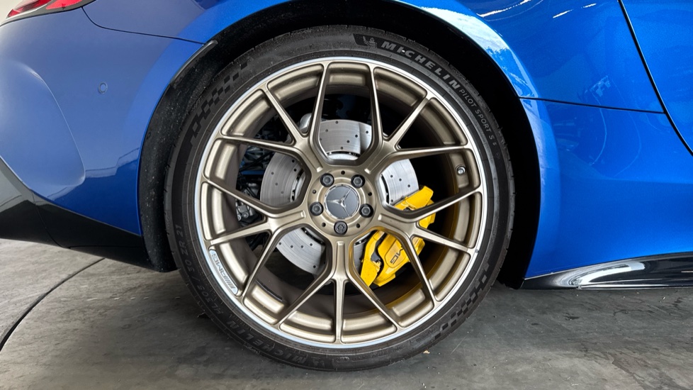 Mercedes-AMG Mercedes-AMG GT GT 63 4Matic+ Premium Plus 2dr Auto Petrol Coupe - Image 7