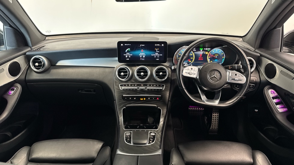 Mercedes-Benz GLC 300de 4Matic AMG Line Premium 5dr 9G-Tronic Estate - Image 10