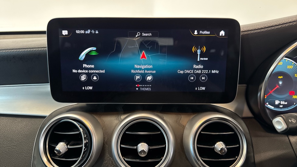 Mercedes-Benz GLC 300de 4Matic AMG Line Premium 5dr 9G-Tronic Estate - Image 12