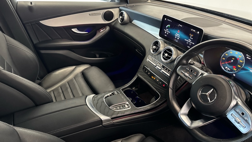 Mercedes-Benz GLC 300de 4Matic AMG Line Premium 5dr 9G-Tronic Estate - Image 14