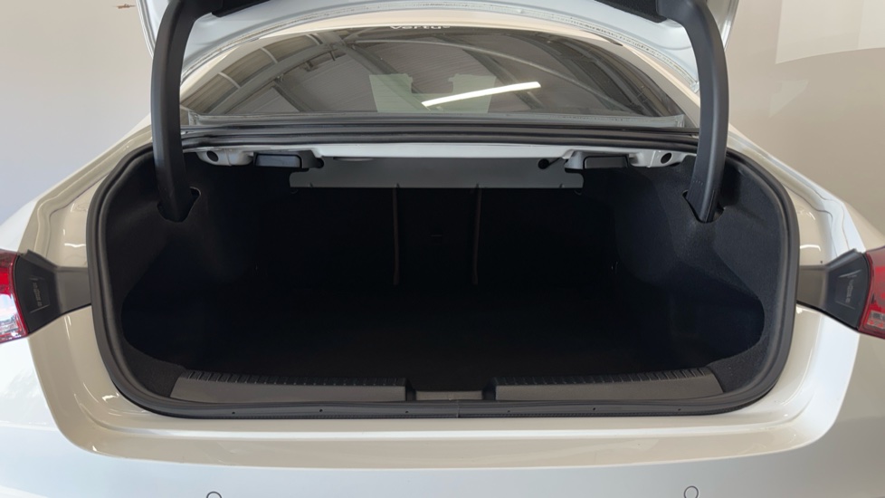 Mercedes-Benz CLA 200 AMG Line Premium 4dr Tip Auto Petrol Saloon - Image 4