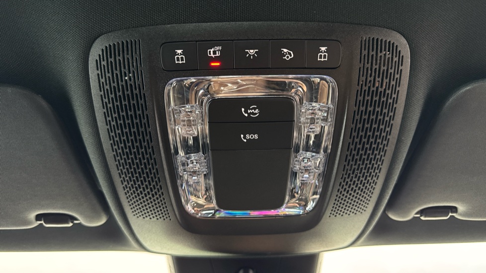 Mercedes-Benz CLA 200 AMG Line Premium 4dr Tip Auto Petrol Saloon - Image 38