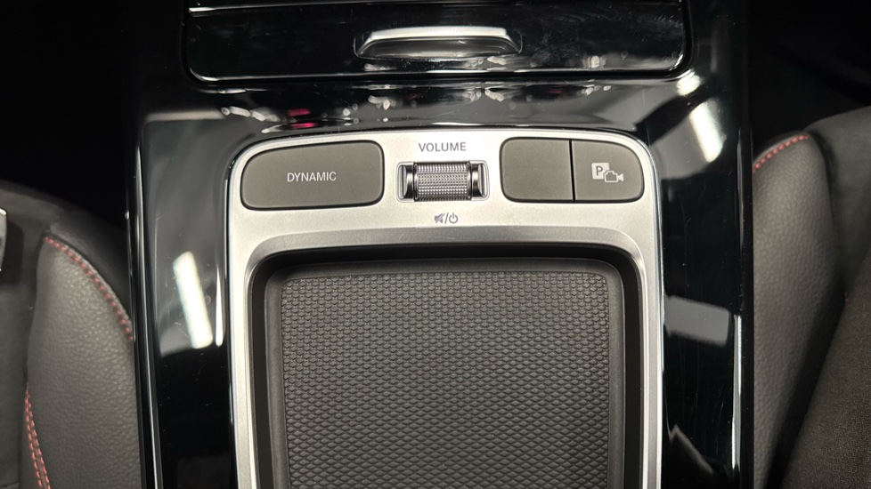 Mercedes-Benz CLA 180 AMG Line Executive 4dr Tip Auto Petrol Saloon - Image 33