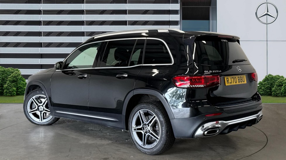 Mercedes-Benz GLB 220d 4Matic AMG Line Premium 5dr 8G-Tronic Diesel Estate - Image 2