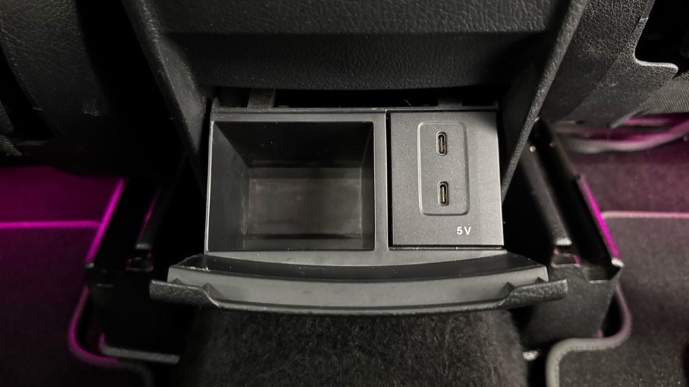 Mercedes-Benz GLB 220d 4Matic AMG Line Premium 5dr 8G-Tronic Diesel Estate - Image 21