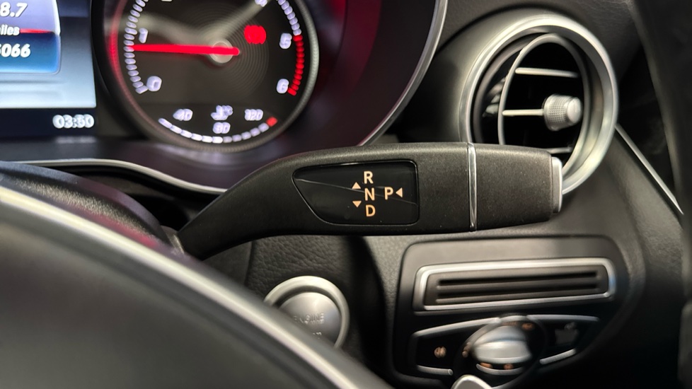 Mercedes-Benz C-Class C250d AMG Line Premium Plus 5dr 9G-Tronic Diesel Estate - Image 13