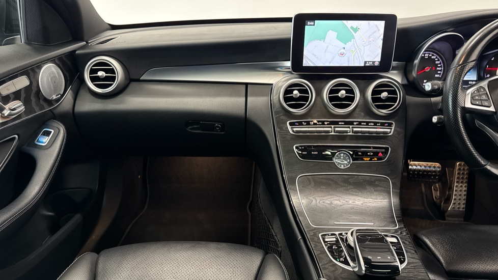 Mercedes-Benz C-Class C250d AMG Line Premium Plus 5dr 9G-Tronic Diesel Estate - Image 14