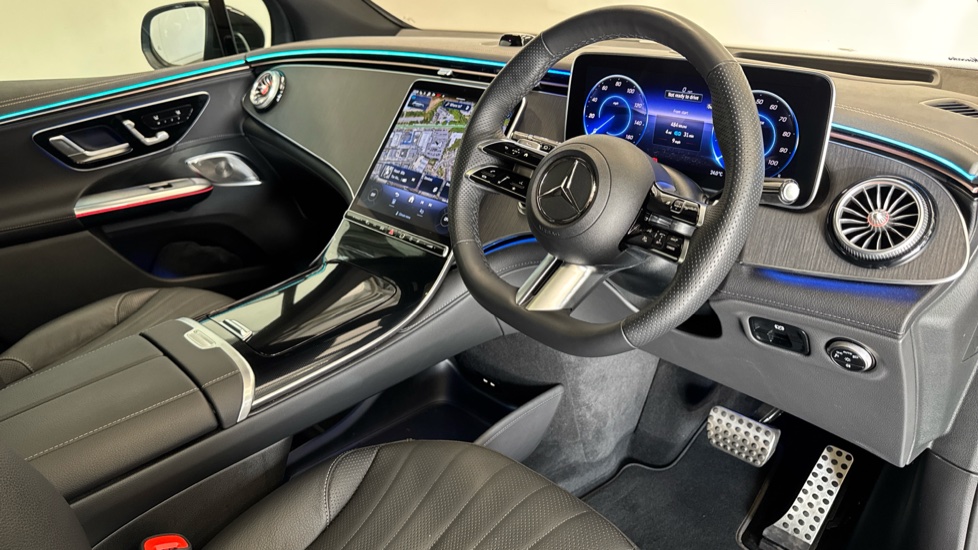 Mercedes-Benz Eqe 350+ 215kW AMG Line Night Ed Prem+ 96kWh 5dr Auto Electric Estate - Image 11