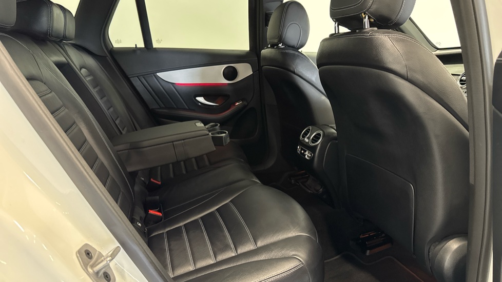 Mercedes-Benz GLC 220d 4Matic AMG Line Premium 5dr 9G-Tronic Diesel Estate - Image 23