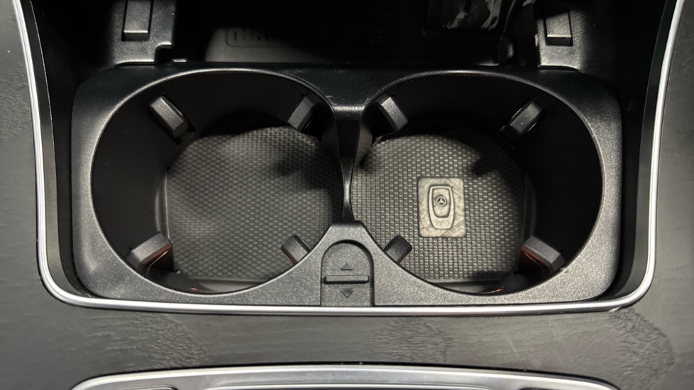 Mercedes-Benz GLC 220d 4Matic AMG Line Premium 5dr 9G-Tronic Diesel Estate - Image 33