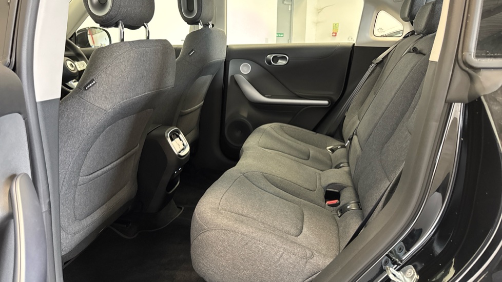 smart Hashtag 1 200kW Pure 49kWh 5dr Auto Electric Hatchback - Image 16