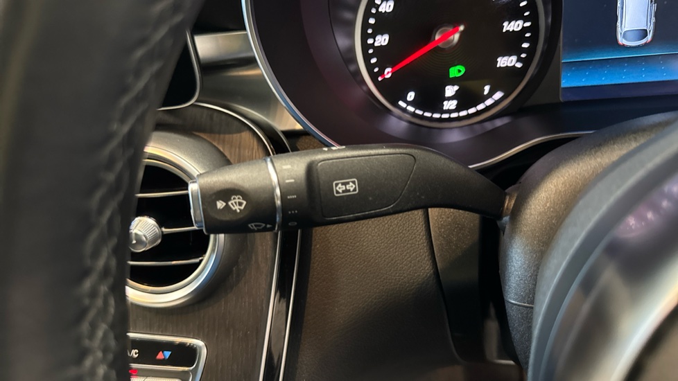 Mercedes-Benz GLC Coupe GLC 220d 4Matic AMG Line 5dr 9G-Tronic Diesel Estate - Image 24