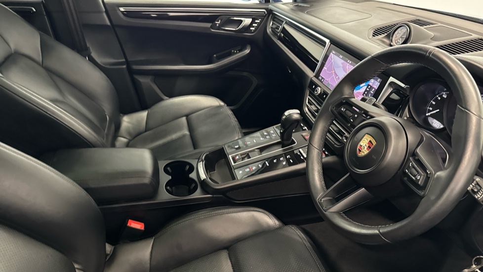 Porsche Macan S 5dr PDK Petrol Estate - Image 14