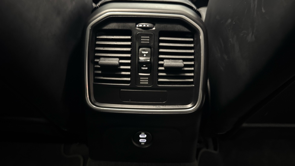 Porsche Macan S 5dr PDK Petrol Estate - Image 30