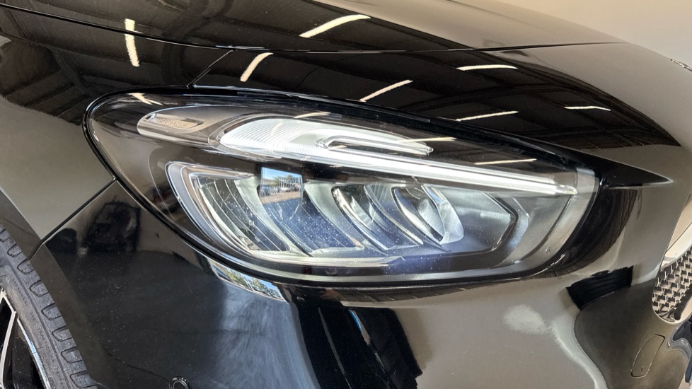 Mercedes-Benz B-Class B200 AMG Line Executive 5dr Auto Petrol Hatchback - Image 43