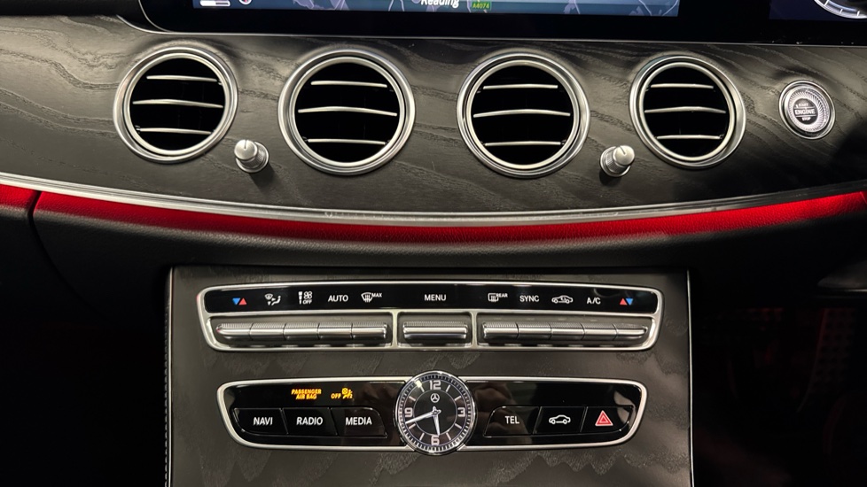 Mercedes-Benz E-Class E350d AMG Line Edition Premium Plus 5dr 9G-Tronic Diesel Estate - Image 34