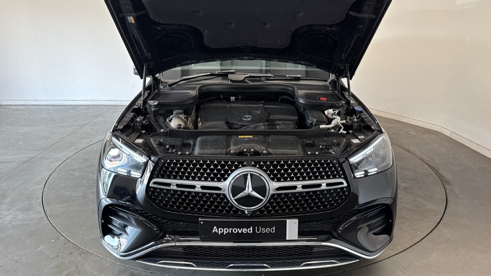 Mercedes-Benz GLE 300d 4Matic AMG Line Prem 5dr 9G-Tronic [7 St] Diesel Estate - Image 8