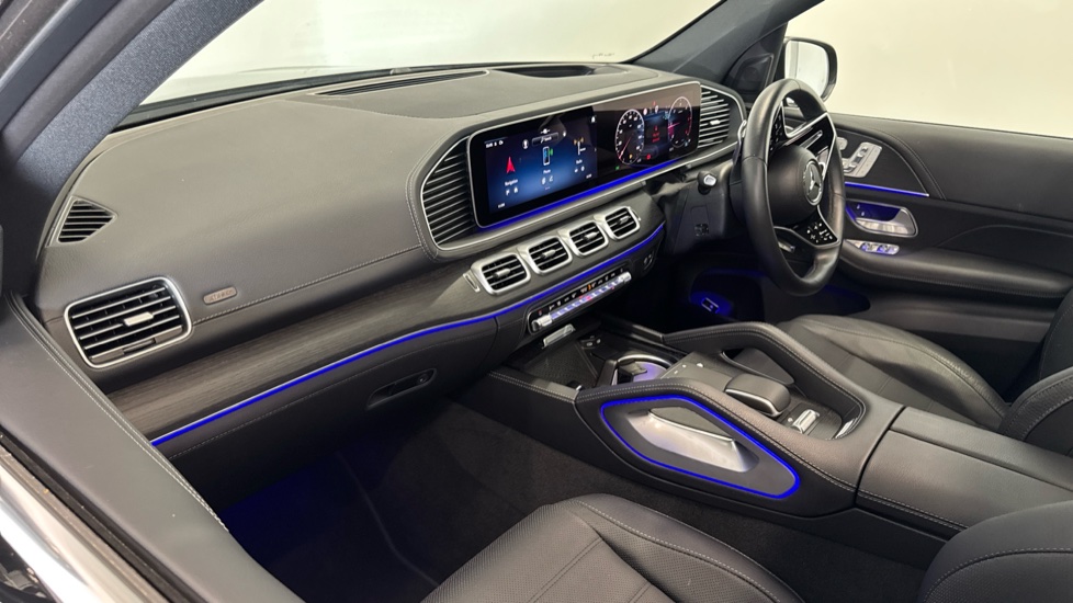 Mercedes-Benz GLE 300d 4Matic AMG Line Prem 5dr 9G-Tronic [7 St] Diesel Estate - Image 9