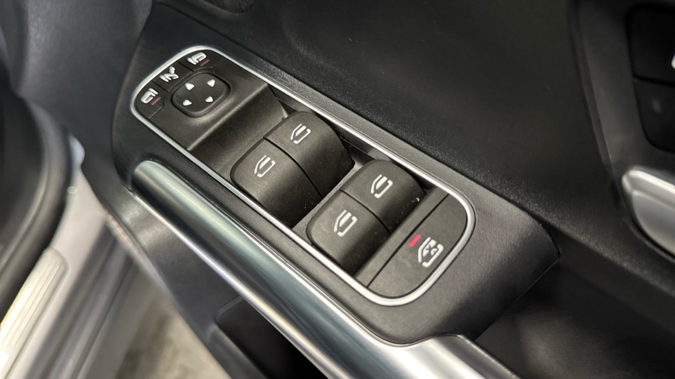 Mercedes-Benz GLA 220d 4Matic AMG Line Premium Plus 5dr Auto Diesel Hatchback - Image 25