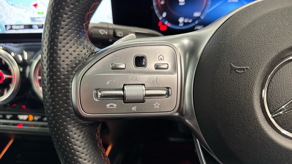 Mercedes-Benz GLA 220d 4Matic AMG Line Premium Plus 5dr Auto Diesel Hatchback - Image 28