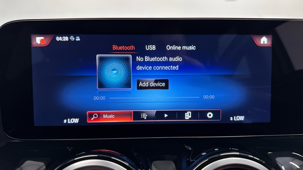 Mercedes-Benz GLA 220d 4Matic AMG Line Premium Plus 5dr Auto Diesel Hatchback - Image 42