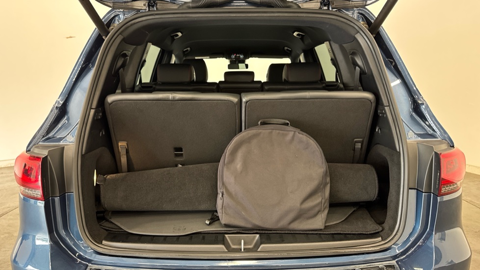 Mercedes-Benz Eqb 350 4Matic 215kW AMG Line 66.5kWh 5dr Auto Electric Estate - Image 4