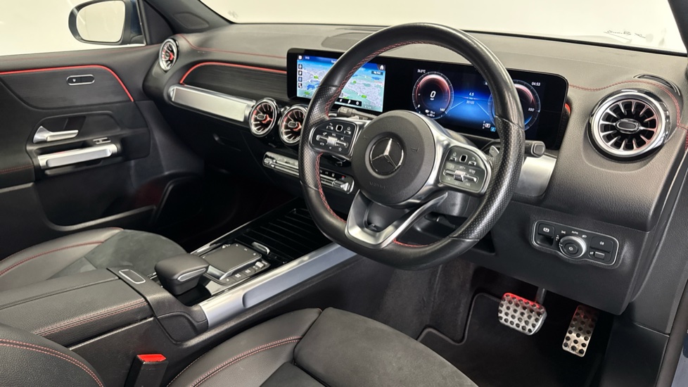 Mercedes-Benz Eqb 350 4Matic 215kW AMG Line 66.5kWh 5dr Auto Electric Estate - Image 11