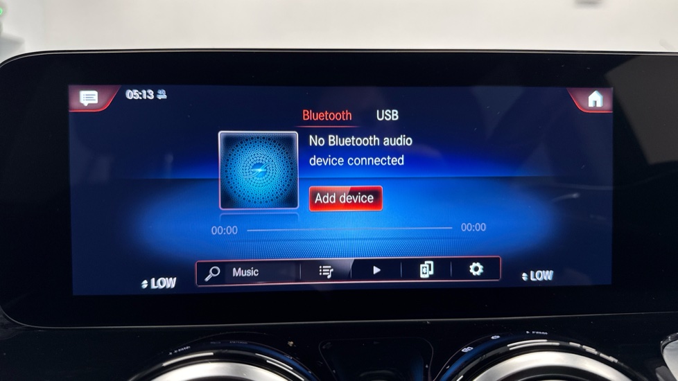 Mercedes-Benz Eqb 350 4Matic 215kW AMG Line 66.5kWh 5dr Auto Electric Estate - Image 43