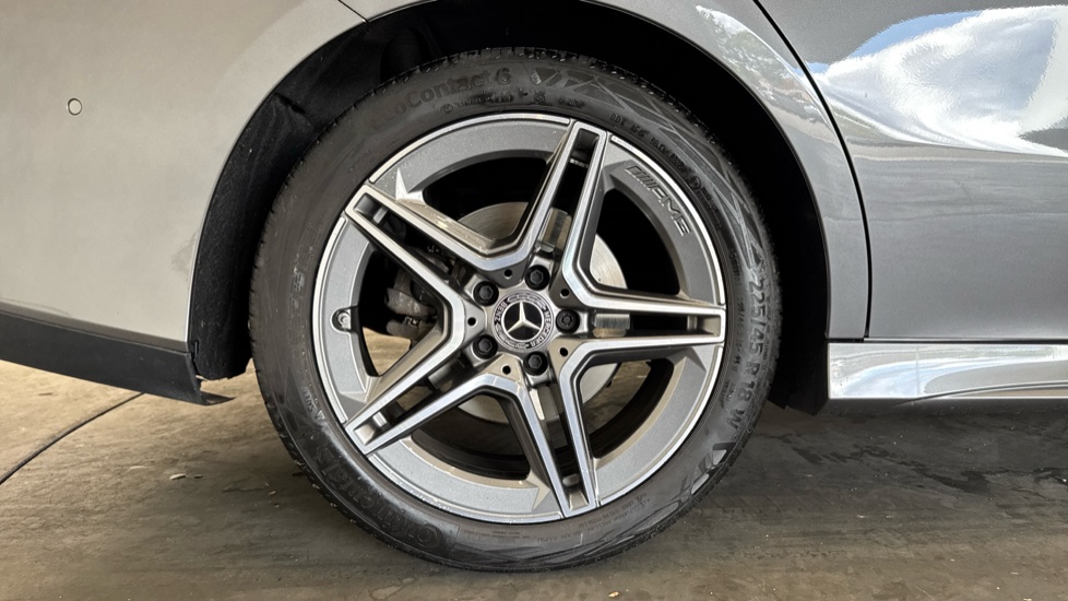 Mercedes-Benz CLA 220d AMG Line Premium 4dr Tip Auto Diesel Saloon - Image 7