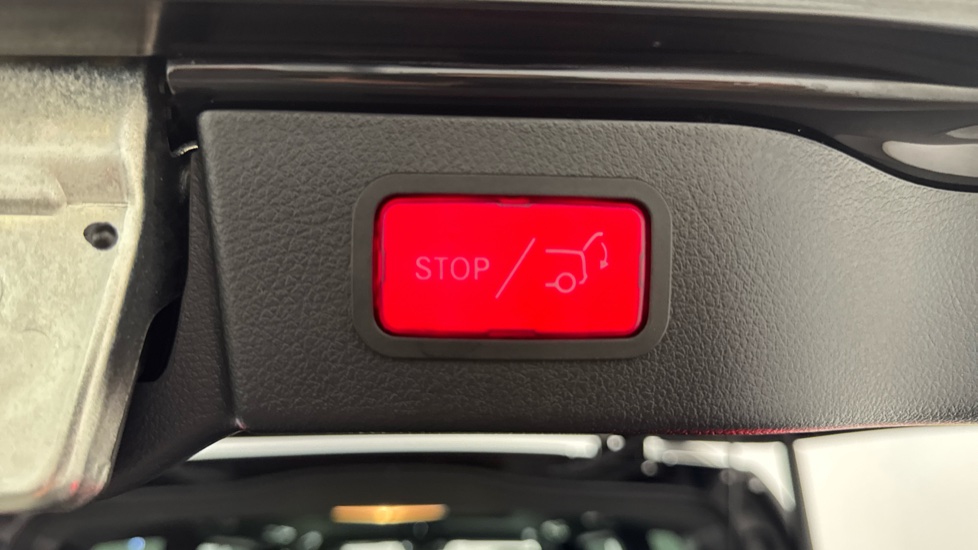 Mercedes-Benz V-Class V220 d AMG Line 5dr 9G-Tronic [Long] Diesel Estate - Image 45