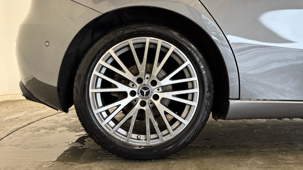 Mercedes-Benz A-Class A180 Sport Executive Edition 5dr Auto Petrol Hatchback - Image 7
