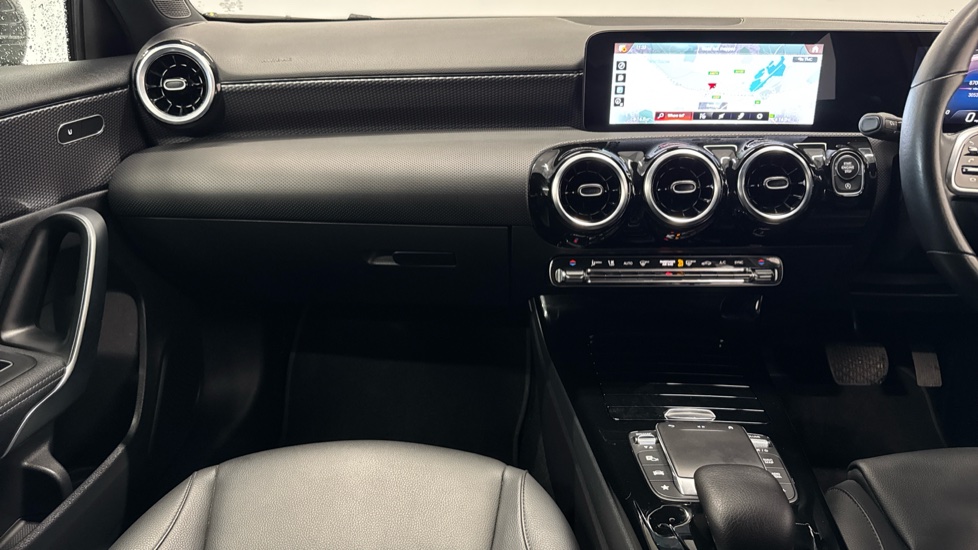 Mercedes-Benz A-Class A180 Sport Executive Edition 5dr Auto Petrol Hatchback - Image 14
