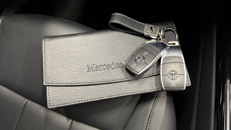 Mercedes-Benz A-Class A180 Sport Executive Edition 5dr Auto Petrol Hatchback - Image 19