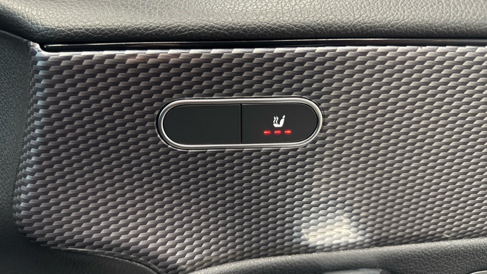 Mercedes-Benz A-Class A180 Sport Executive Edition 5dr Auto Petrol Hatchback - Image 24