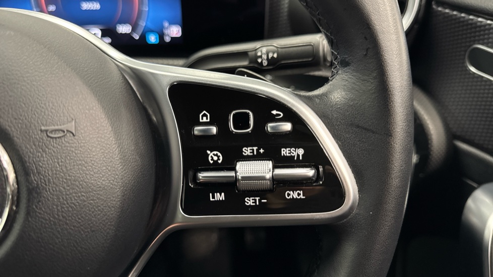 Mercedes-Benz A-Class A180 Sport Executive Edition 5dr Auto Petrol Hatchback - Image 29