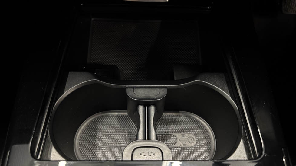 Mercedes-Benz A-Class A180 Sport Executive Edition 5dr Auto Petrol Hatchback - Image 33