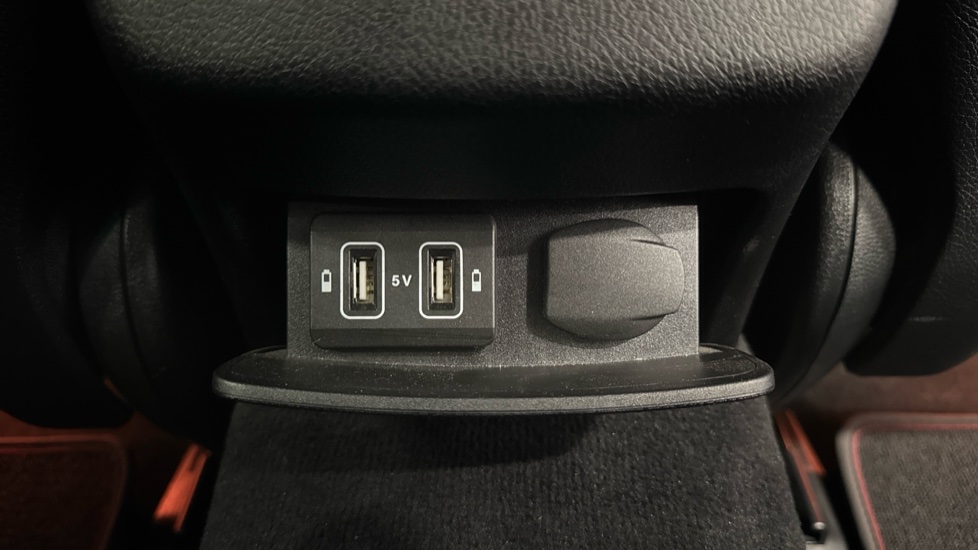 Mercedes-AMG E-Class E53 4Matic+ Premium 5dr 9G-Tronic Petrol Estate - Image 21
