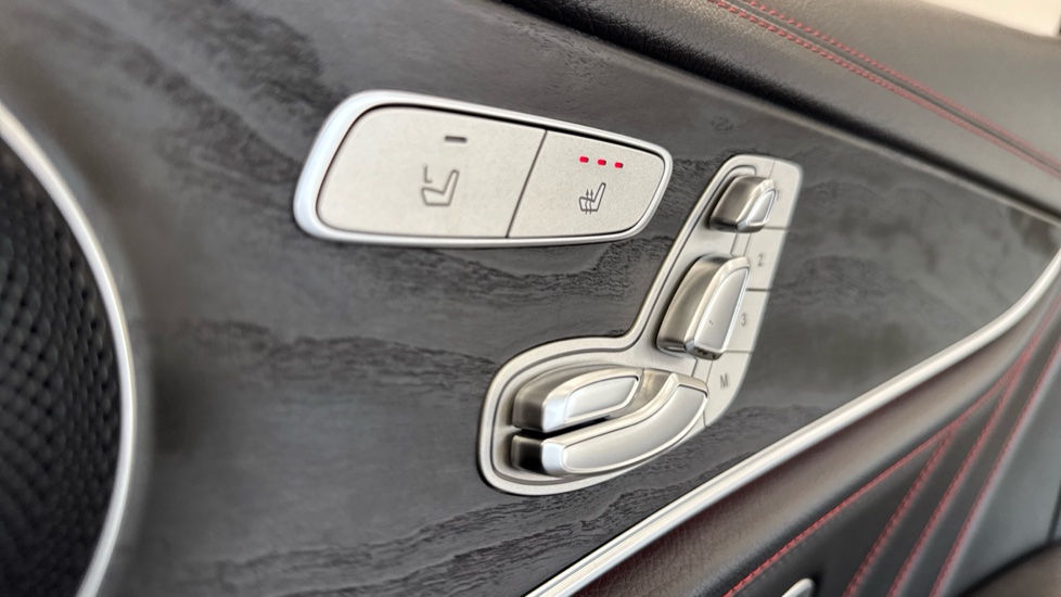 Mercedes-AMG E-Class E53 4Matic+ Premium 5dr 9G-Tronic Petrol Estate - Image 24