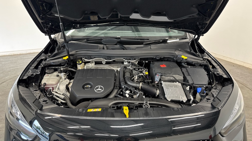 Mercedes-Benz GLA 200 AMG Line Executive 5dr Auto Petrol Hatchback - Image 8