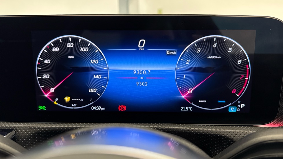 Mercedes-Benz A-Class A200 Sport Executive 4dr Auto Petrol Saloon - Image 18