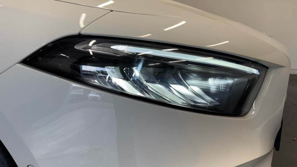 Mercedes-Benz A-Class A200 Sport Executive 4dr Auto Petrol Saloon - Image 44