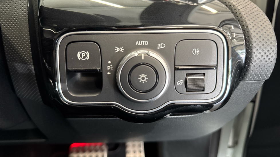 Mercedes-Benz A-Class A200 AMG Line Premium Plus Night Edition 5dr Auto Petrol Hatchback - Image 28