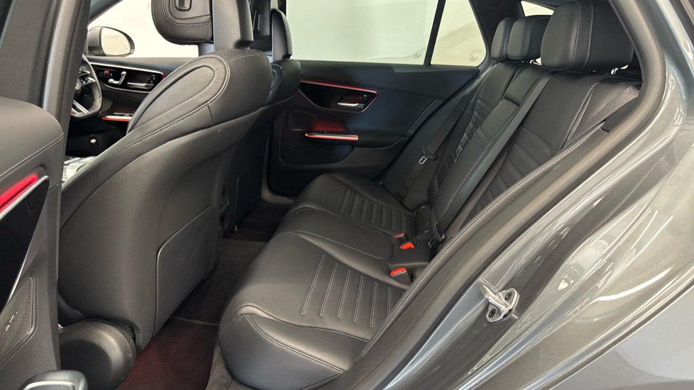 Mercedes-Benz C-Class C200 AMG Line Premium 5dr 9G-Tronic Petrol Estate - Image 16