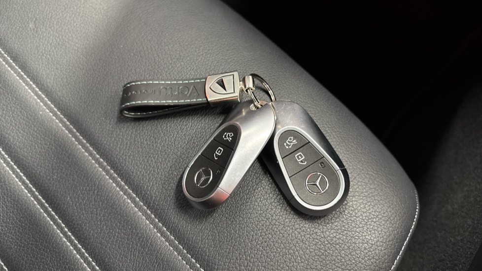 Mercedes-Benz C-Class C200 AMG Line Premium 5dr 9G-Tronic Petrol Estate - Image 20