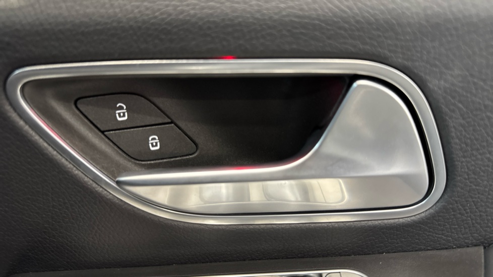 Mercedes-AMG GLE Coupe GLE 53 4Matic+ Night Edition Premium Plus 5dr TCT Petrol Estate - Image 23