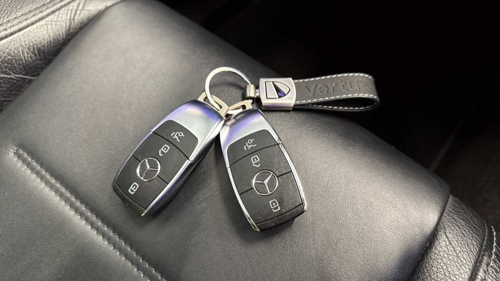 Mercedes-Benz GLE 400d 4Matic AMG Line Prem + 5dr 9G-Tron [7 St] Diesel Estate - Image 20