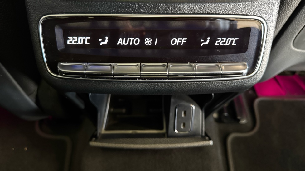 Mercedes-Benz GLE 400d 4Matic AMG Line Prem + 5dr 9G-Tron [7 St] Diesel Estate - Image 21