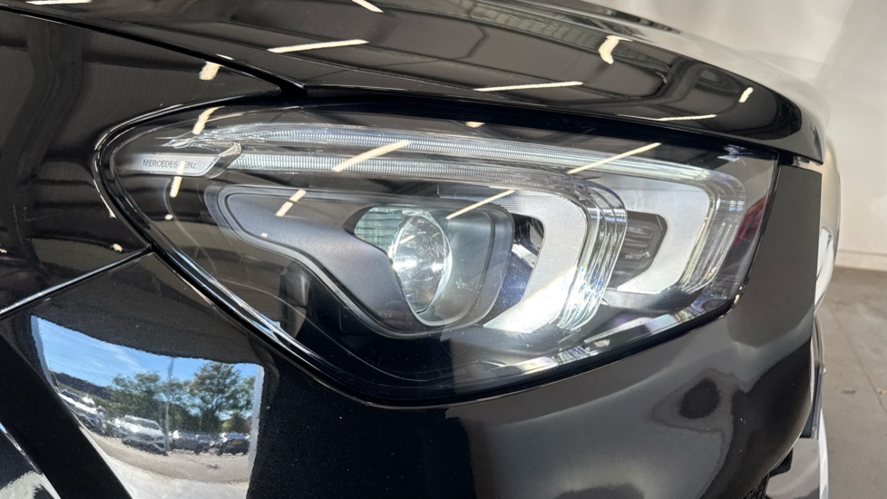 Mercedes-Benz GLE 400d 4Matic AMG Line Prem + 5dr 9G-Tron [7 St] Diesel Estate - Image 45